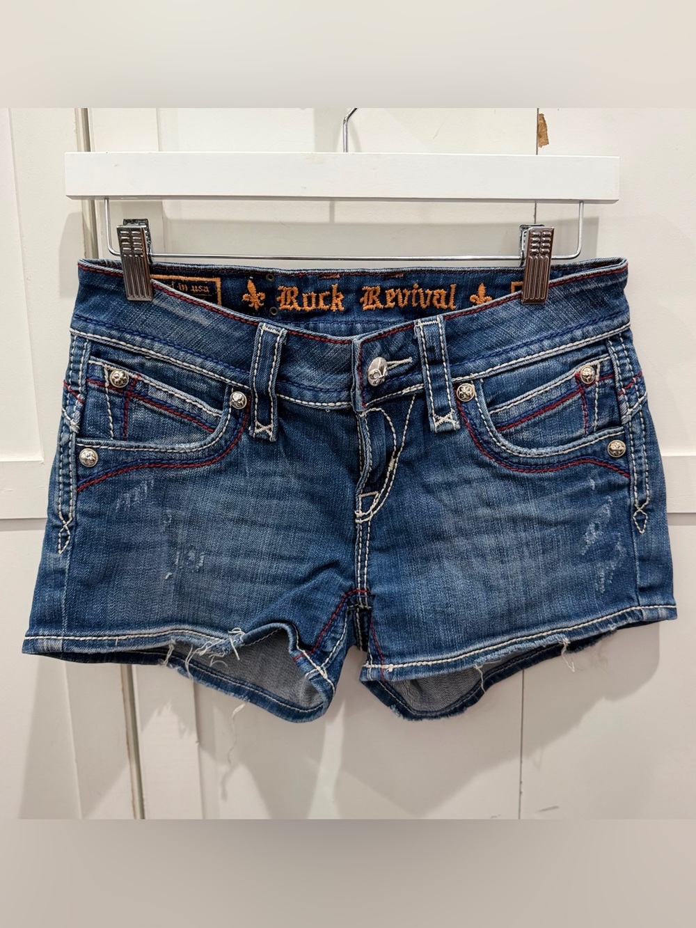 Rock Revival “Becky low rise Blue Denim Shorts with Red & Cream Embroidery sz 27